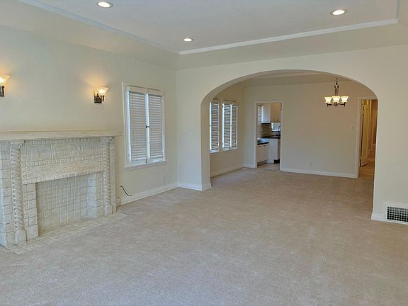 2nd image of 347 1/2 N Curson Ave #347-1/2