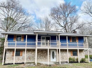 233 Beaver Rd, Fort Oglethorpe, GA 30742