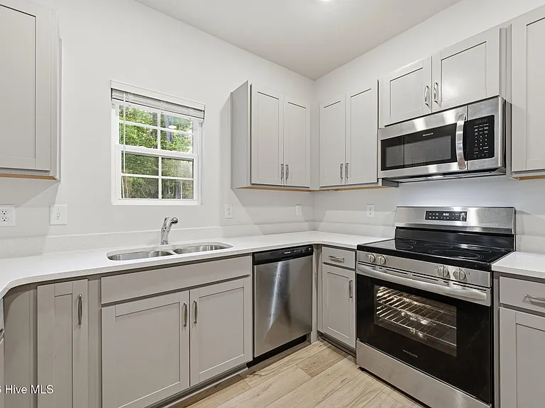 305 Ruby Baird Dr #12 — Photo 10
