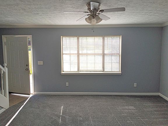 5th image of 2631 Parkside Way