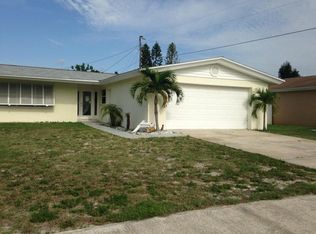 1945 W Phillips Ct, Merritt Island, FL 32952