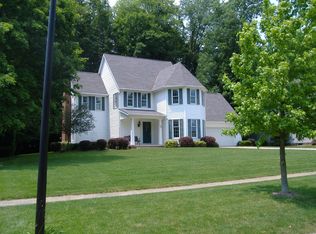 42 W Maple Dr, Seville, OH 44273
