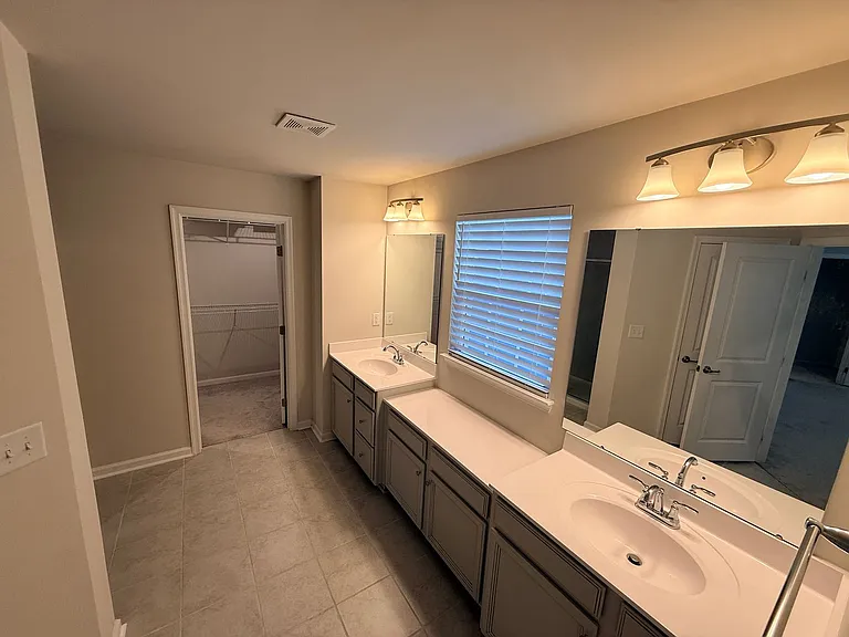 1209 Hinson Forest Rd — Photo 36