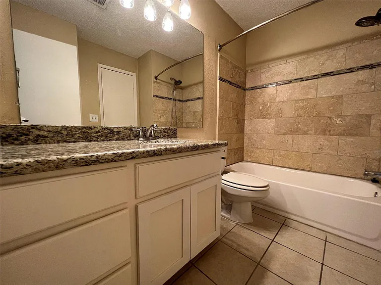 2808 Grants Lake Blvd #304 — Photo 11
