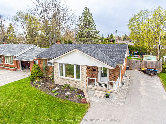 3rd image of 116 Sanderling Cres