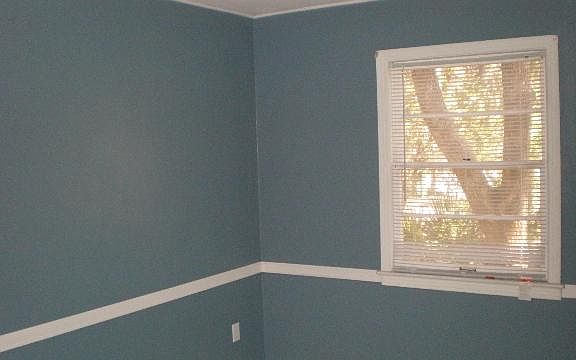 5th image of 1900 Oak St