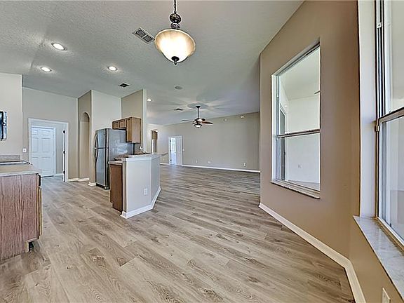 2nd image of 14302 Verano Dr
