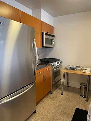 Rented by Century 21 New Golden Age Realty | media 15