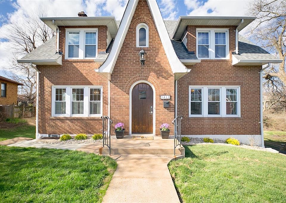 1st image of 9411 Sterling Pl