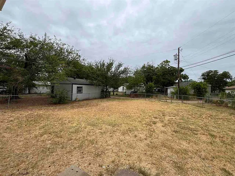 4300 McCutchen Ave — Photo 25
