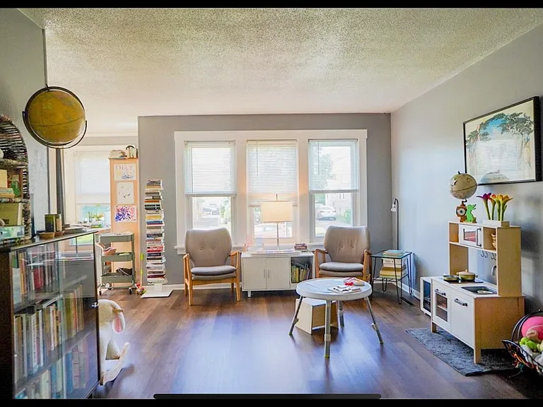 771 Amherst St #1 — Photo 6
