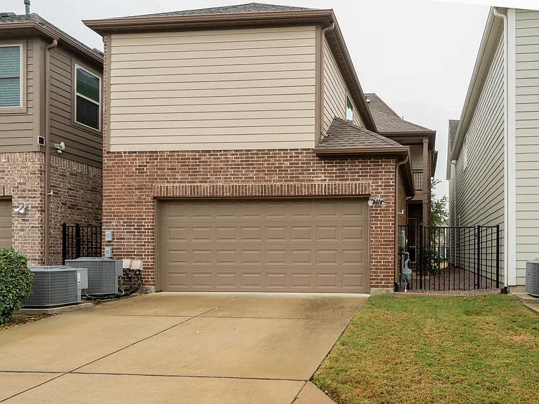 720 Northwood Dr — Photo 25