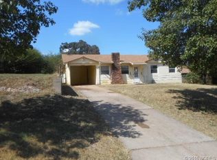 721 E 6th Ave, Bristow, OK 74010