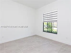 12280 N Baypoint Cir — Photo 30
