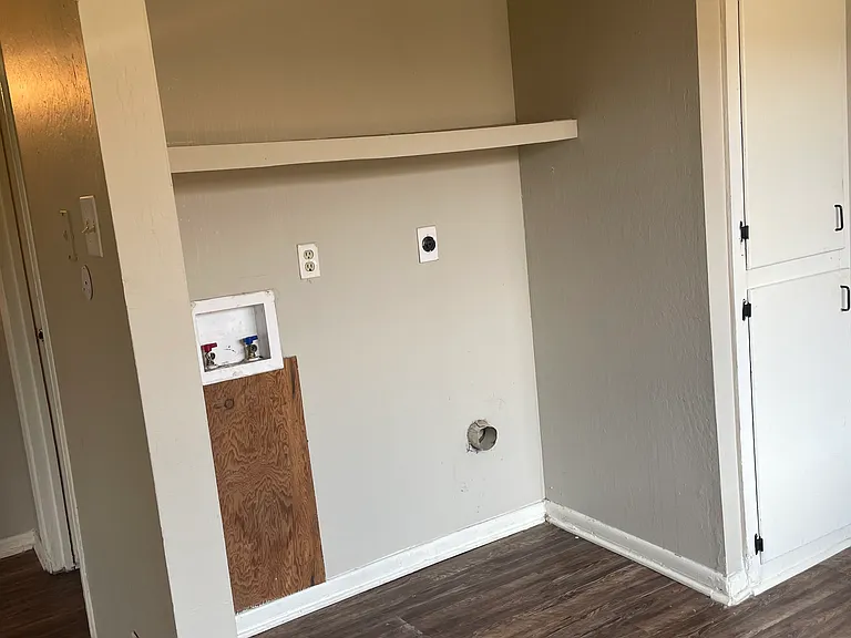 703 1/2 E Center St #3 — Photo 3
