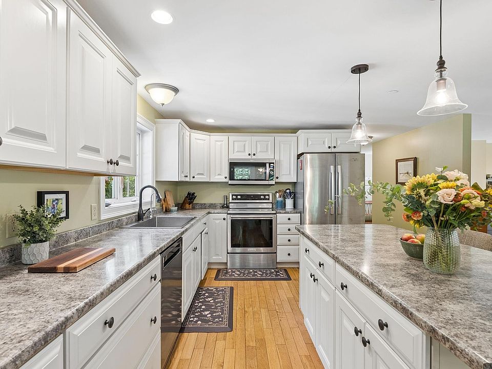 1st image of 31 Westbranch Road