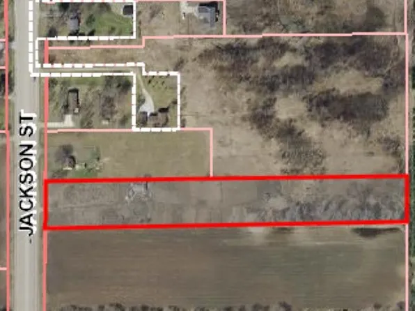 4160 Jackson St, Oshkosh, WI 54901