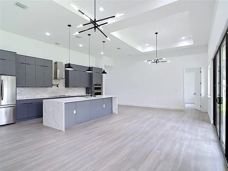 275 Lecturn St — Photo 26