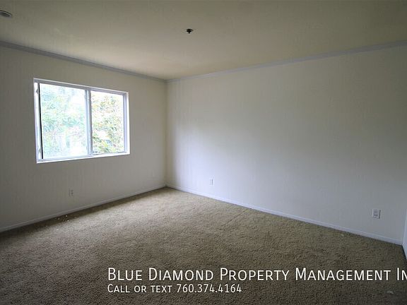 5th image of 115 Mangano Cir