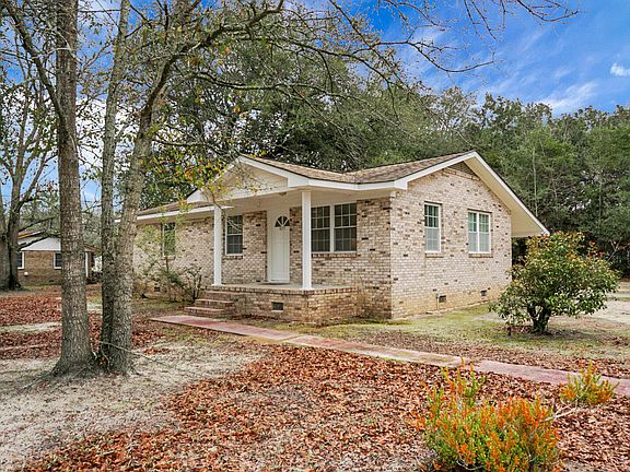 2nd image of 429 Sandhill Rd