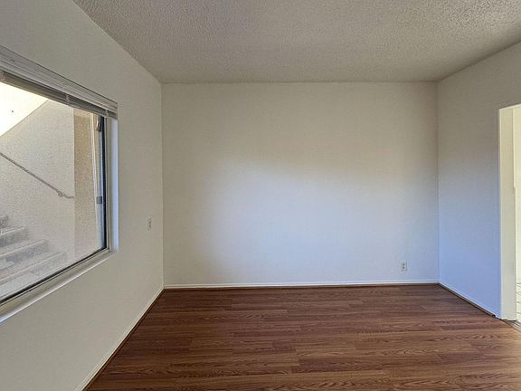 2nd image of 1731 Pico Blvd APT 26