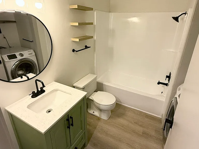 2428 Brookside Dr — Photo 8