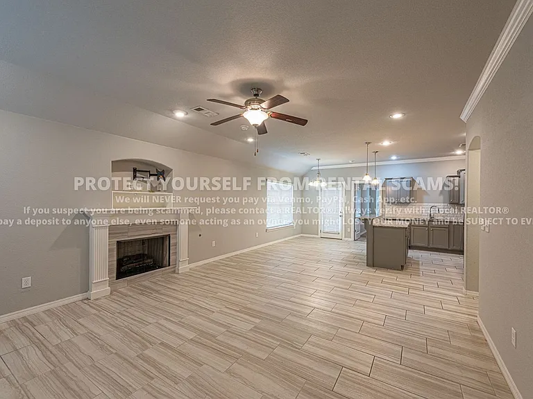 4456 W Wales Dr — Photo 3