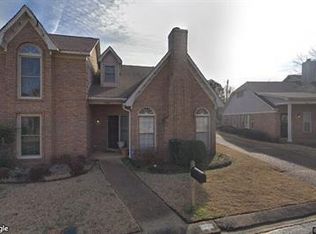 3900 Spumante Dr, Memphis, TN 38115