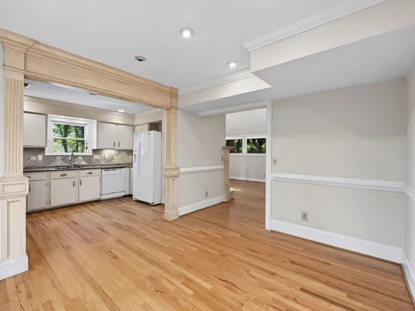 3960 Tall Pine Dr, Marietta, GA 30062