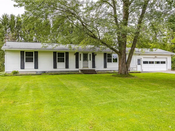 74 Booth Street Ext, Shortsville, NY 14548