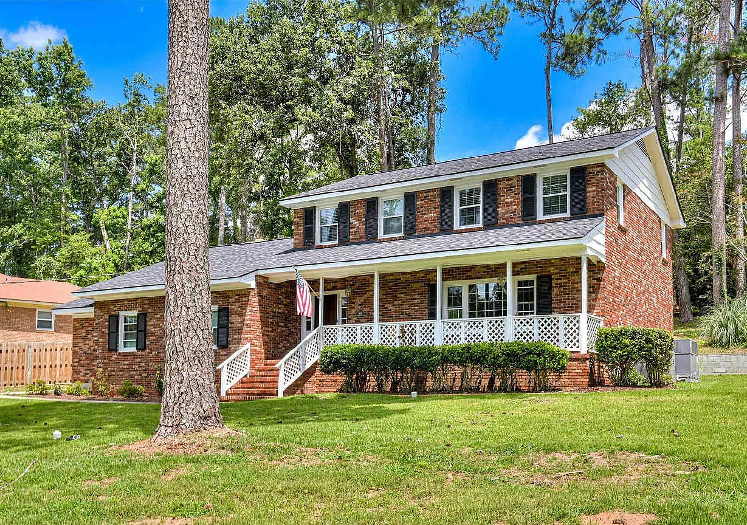 Spacious 6BR North Augusta Home — Photo 2