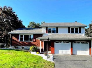 336 Pine Ln, Wethersfield, CT 06109