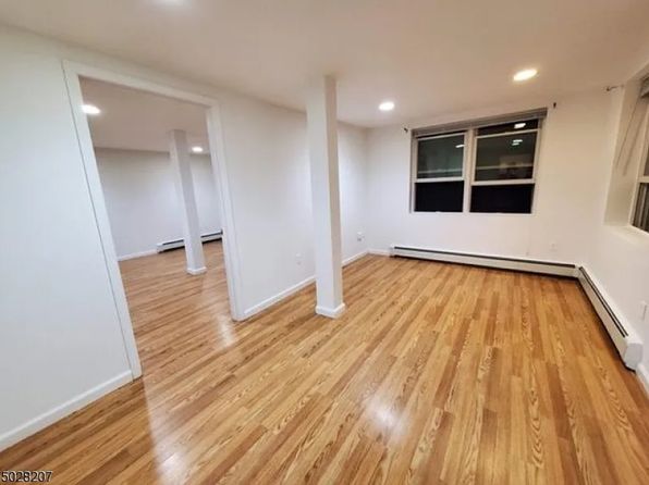 49 Ideal St APT A