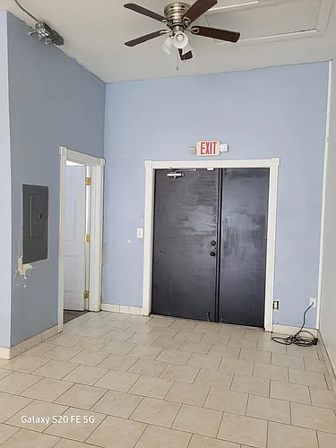 1211 Miramar St #2 - More