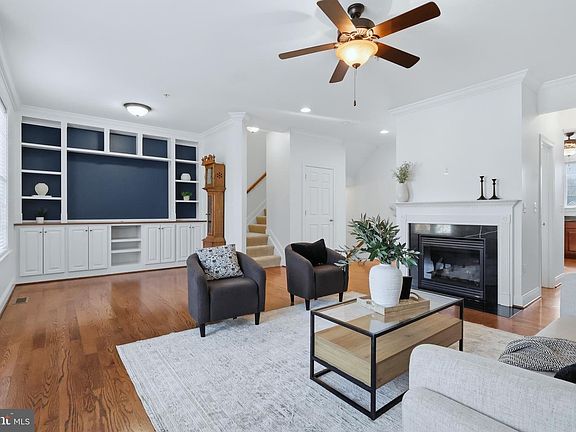 4th image of 50 Hibiscus Ct