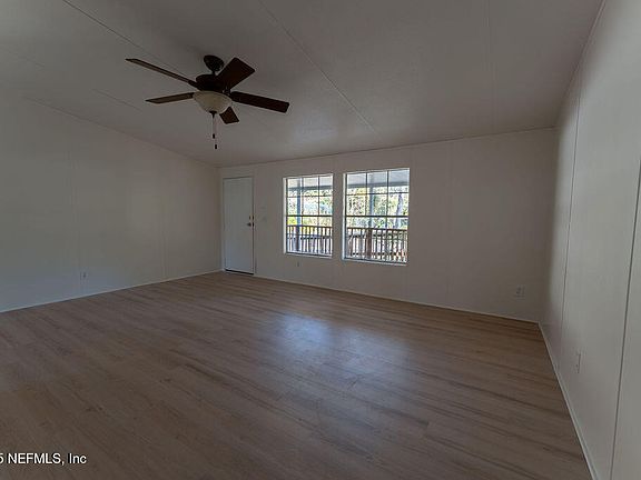 5th image of 394 HILL Street