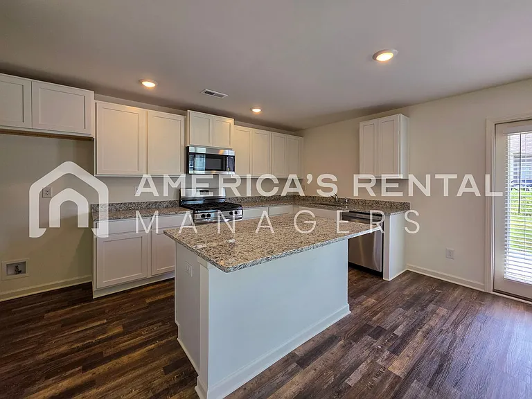 2132 Addison Way SW — Photo 16