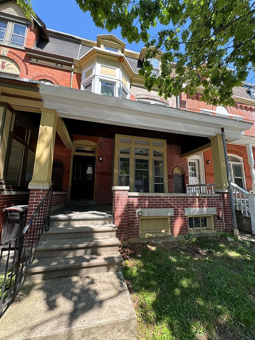 41 North 11th Street — Photo 2