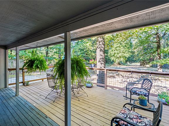 2nd image of 10899 Hummingbird Rd