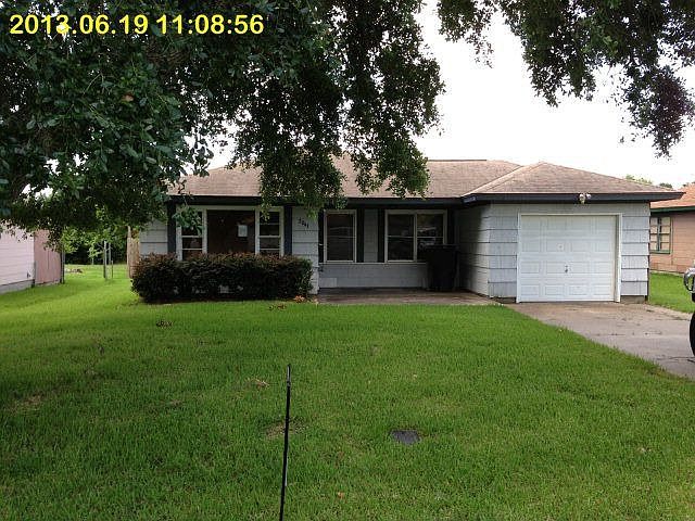 1st image of 2043 Owens Ave