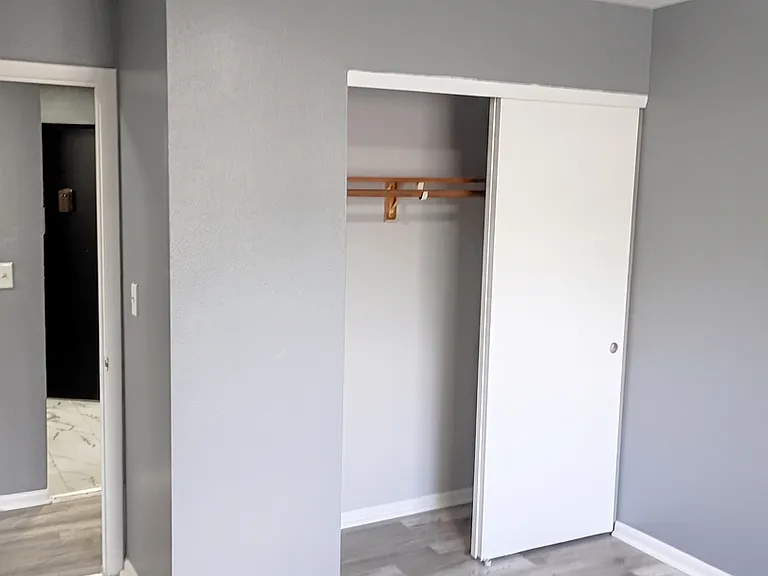 Sation Hills Apartments in Kenosha, WI — Photo 19