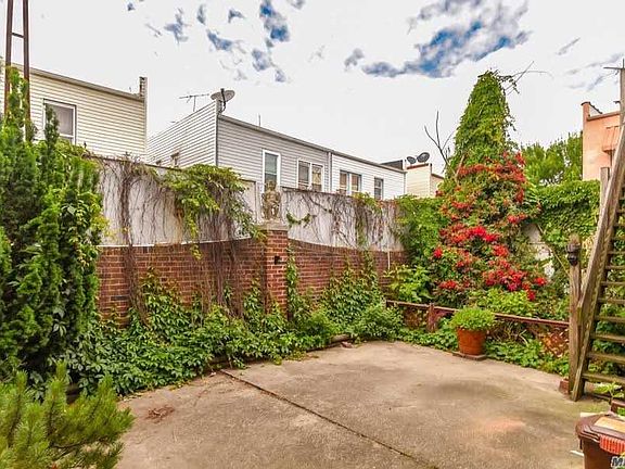 4th image of 10311 90th St