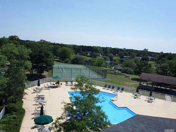 5th image of 32B Limetree Dr