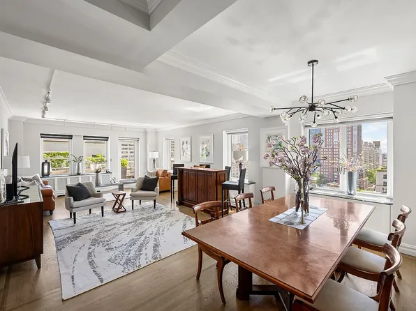 605 Park Ave APT 19C, New York, NY 10065