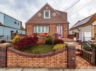 15018 130th St, South Ozone Park, NY 11420