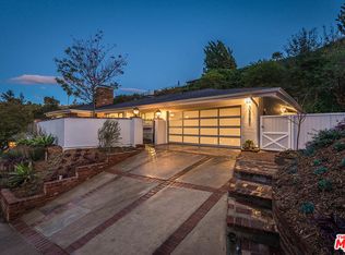 3558 Vista Haven Rd, Sherman Oaks, CA 91403