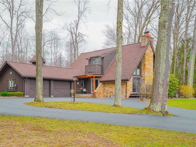 809 Enterprise Rd, Grove City, PA, 16127