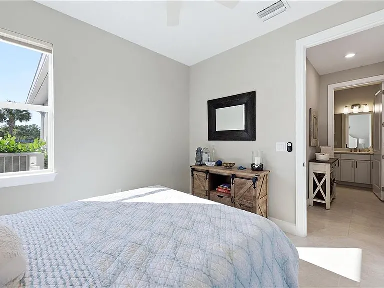 25029 Pearl Lake Cir — Photo 30