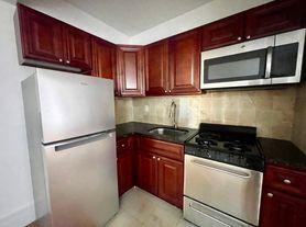 150 Brighton 15th St
