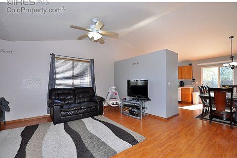 5th image of 359 Sycamore Ave